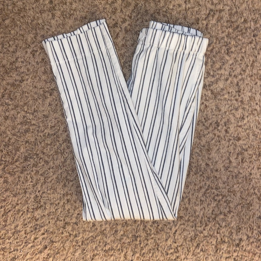 Brandy Melville John Galt pants
